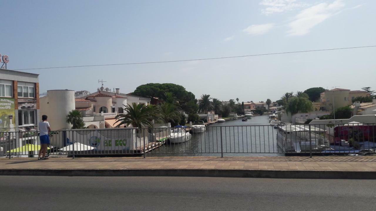 Villa Promenade Terrace إمبوريابرافا المظهر الخارجي الصورة